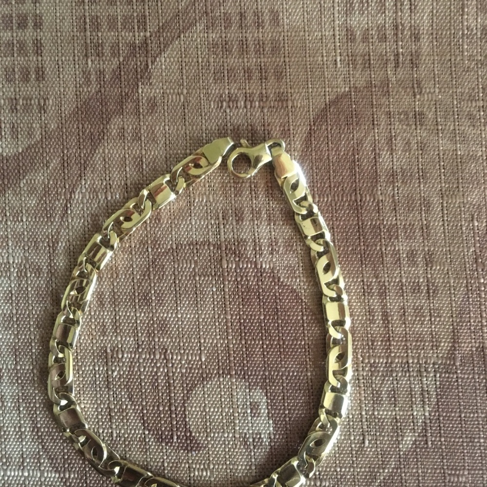 Men’s 10k Gold Figaro bracelet